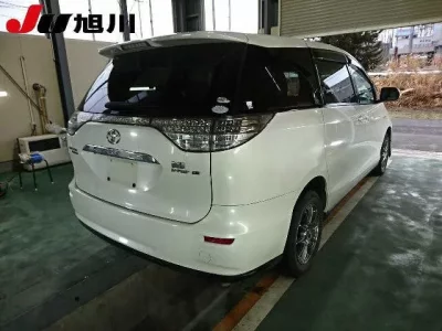 Toyota ESTIMA HYBRID