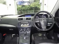 Mazda AXELA лот № 1102 оценка 3.5  с аукциона в Японии 5