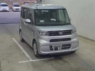 Daihatsu TANTO  с аукциона в Японии
