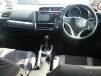 Honda FIT лот № 4070 оценка R  с аукциона в Японии 2