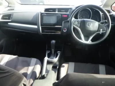 Honda FIT  с аукциона в Японии
