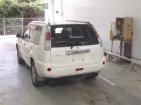 Nissan X-TRAIL лот № 1121 оценка 3  с аукциона в Японии 1