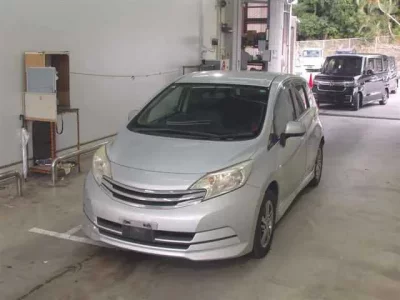 Nissan NOTE  с аукциона в Японии