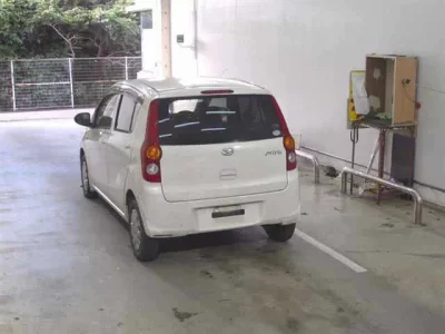 Daihatsu MIRA  с аукциона в Японии