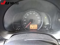 Toyota VITZ лот № 4324 оценка R  с аукциона в Японии 8