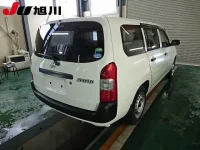 Toyota SUCCEED лот № 4320 оценка R  с аукциона в Японии 1