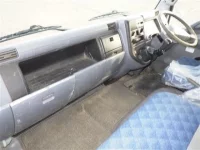 Mitsubishi CANTER лот № 6021 оценка 3  с аукциона в Японии 2