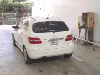 Mercedes-Benz B CLASS