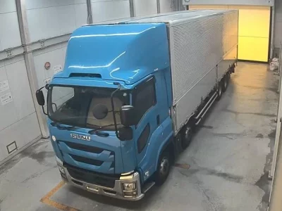 Isuzu TRUCK
