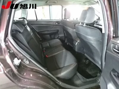 Subaru IMPREZA  с аукциона в Японии