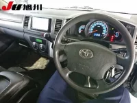 Toyota REGIUS ACE VAN лот № 4029 оценка R  с аукциона в Японии 9
