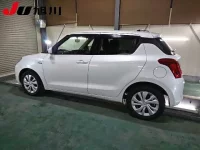 Suzuki SWIFT лот № 4039 оценка 3.5  с аукциона в Японии 5