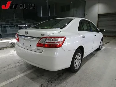 Toyota PREMIO  с аукциона в Японии
