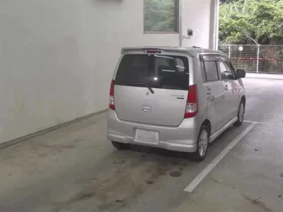 Suzuki WAGON R  с аукциона в Японии