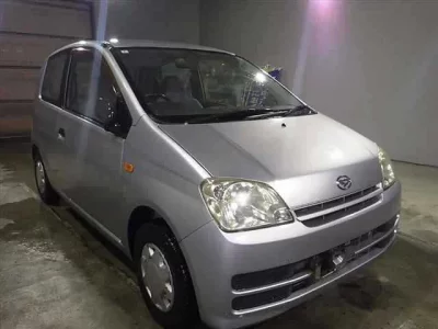 Daihatsu MIRA  с аукциона в Японии