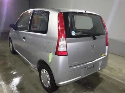 Daihatsu MIRA  с аукциона в Японии