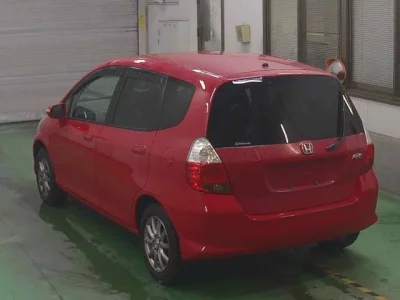 Honda FIT  с аукциона в Японии