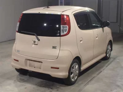 Suzuki MRWAGON