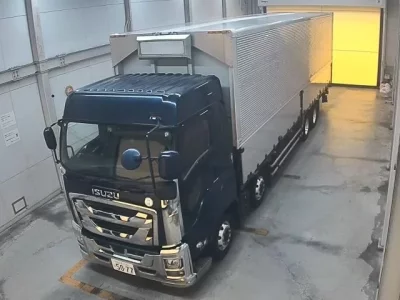 Isuzu TRUCK