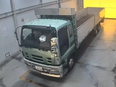 Isuzu TRUCK