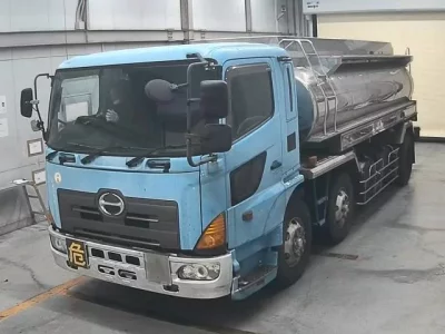 Hino TRUCK
