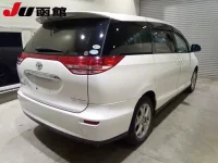 Toyota ESTIMA лот № 9215 оценка 3.5  с аукциона в Японии 4