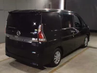 Nissan SERENA лот № 83 оценка 3.5  с аукциона в Японии 4