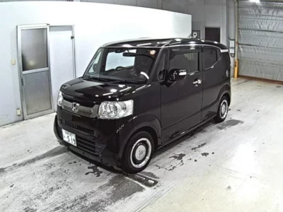 Honda N BOX SLASH