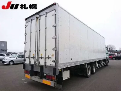 Mitsubishi SUPER GREAT  с аукциона в Японии