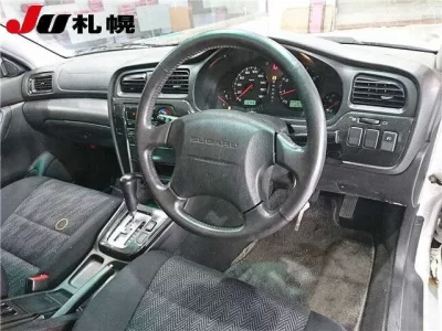 Subaru LEGACY B4