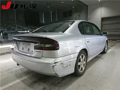 Subaru LEGACY B4