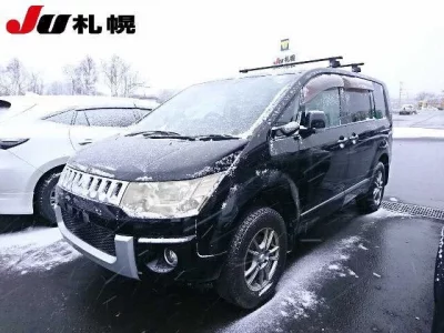 Mitsubishi DELICA D5