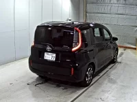 Toyota SIENTA лот № 3006 оценка 4.5  с аукциона в Японии 4