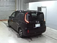 Toyota SIENTA лот № 3006 оценка 4.5  с аукциона в Японии 1