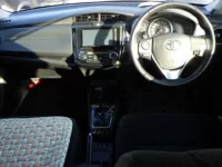 Toyota COROLLA AXIO лот № 3022 оценка 4  с аукциона в Японии 2