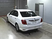 Toyota COROLLA AXIO лот № 3022 оценка 4  с аукциона в Японии 1