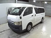 Toyota HIACE VAN лот № 3066 оценка 3.5  с аукциона в Японии 3