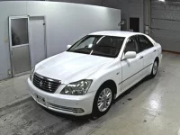 Toyota CROWN лот № 3069 оценка 3.5  с аукциона в Японии 3
