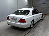 Toyota CROWN лот № 3069 оценка 3.5  с аукциона в Японии 4