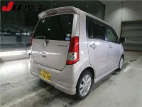 Suzuki WAGON R лот № 3086 оценка -  с аукциона в Японии 1