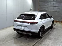 Honda VEZEL лот № 3049 оценка 4  с аукциона в Японии 4