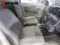 Daihatsu MIRA E S лот № 3073 оценка -  с аукциона в Японии 4