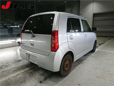 Nissan PINO
