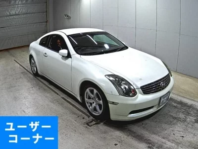 Nissan SKYLINE  с аукциона в Японии