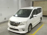 Nissan SERENA лот № 2407 оценка 3.5  с аукциона в Японии 3