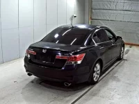 Honda INSPIRE лот № 3212 оценка 3.5  с аукциона в Японии 4