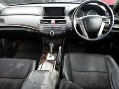 Honda INSPIRE  с аукциона в Японии