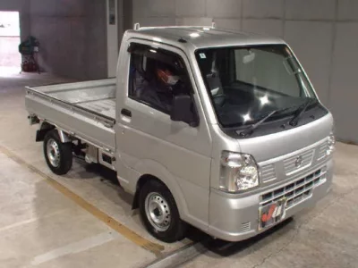 Nissan CLIPPER TRUCK