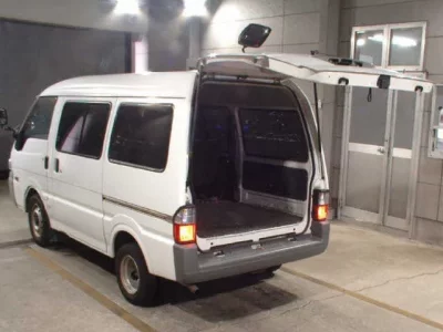 Mazda BONGO VAN
