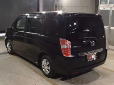 Honda STEP WAGON  с аукциона в Японии